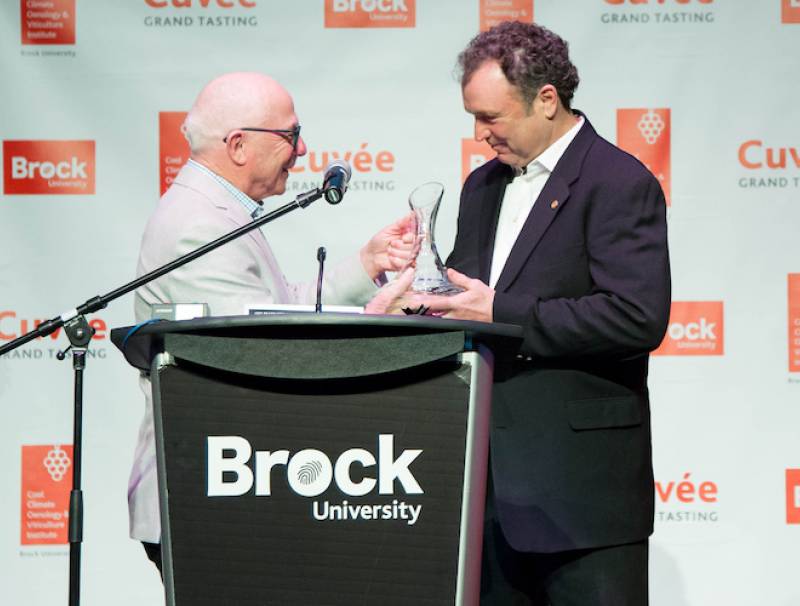 Tony Aspler presents Doug Whitty, of 13th Street Winery, the Tony Aspler Cuvée Award for Excellence Saturday, March 23 in Niagara Falls.