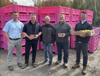 Ag minister Heath MacDonald visited Nabuurs Garden Centre and Farm Market in Brudenell, Prince Edward Island.