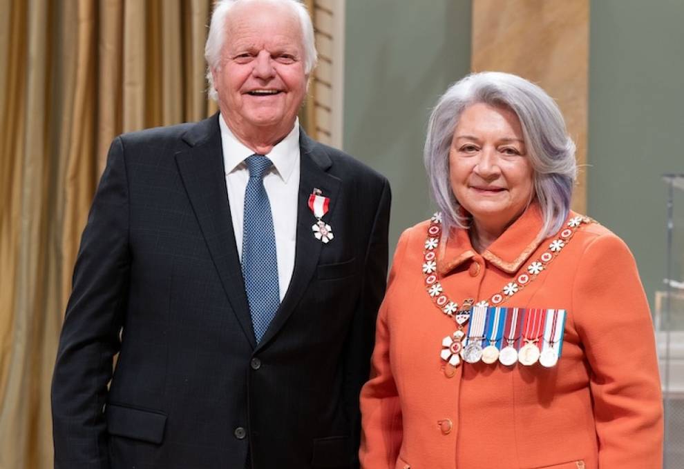 Ken Knox (L) and Governor General of Canada Mary Simon.